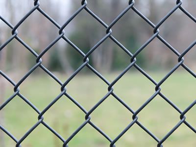 chain-link-fence-wire-mesh.jpg