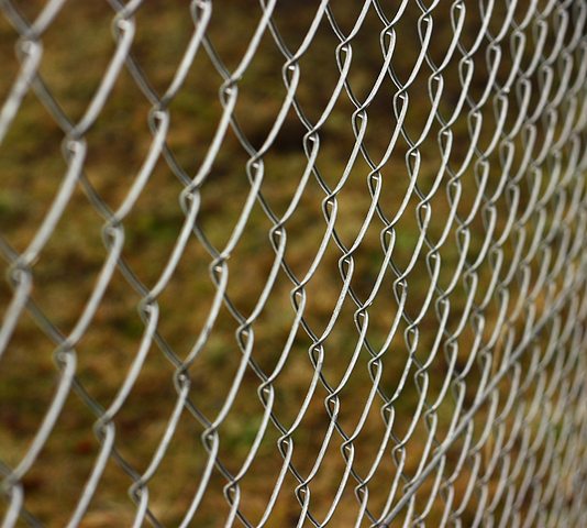 Plastic Chain Link Fence Use