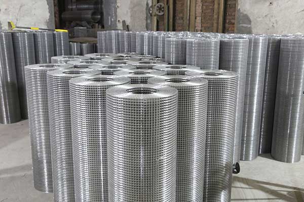 Application of welded galvanized welded wire mesh