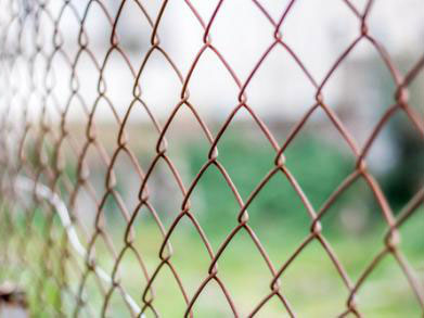 How to treat rust of chain link fence?cid=3